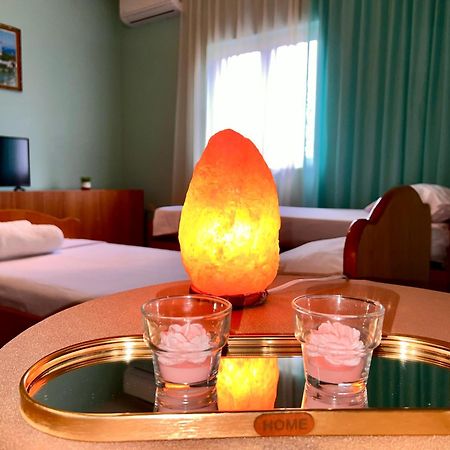 Berat Private Room In Haxhialiu Villa 外观 照片